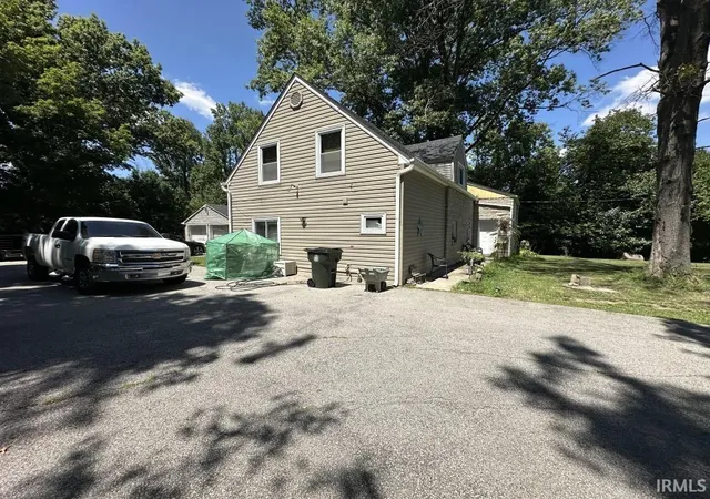Photo 1 of Manufactured home for sale at 1705 Graybrook Ln, New Albany, IN 47150 | MLS# 202631483 | Listing updated on 2026-08-20