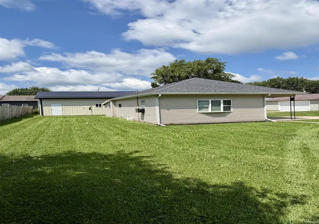 Photo 2 of Manufactured home for sale at 153 N East St, Rossville, IN 46065 | MLS# 202631490 | Listing updated on 2026-09-23