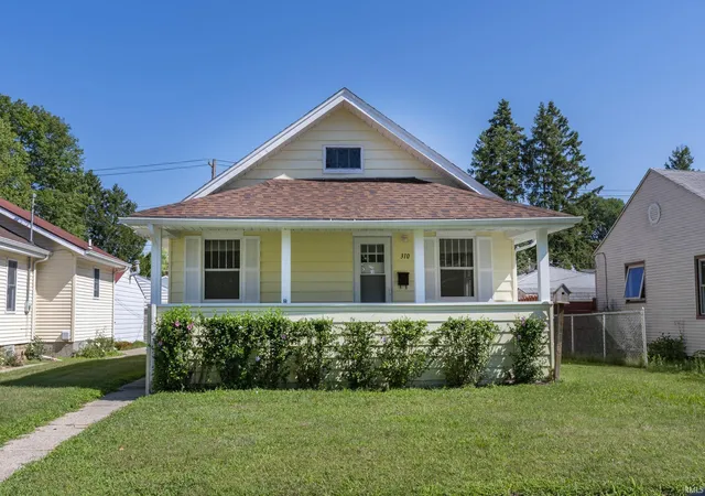 Manufactured home for sale at 310 E Edgar Ave, Mishawaka, IN 46545 | MLS# 202631499