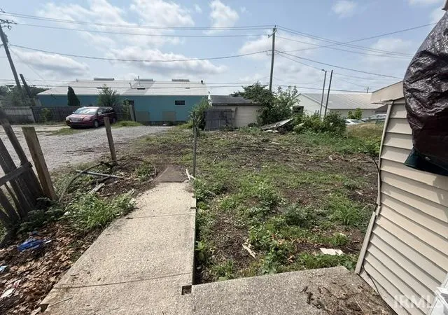 Photo 16 of Manufactured home for sale at 1323 Miami St, South Bend, IN 46601 | MLS# 202631506 | Listing updated on 2026-09-08