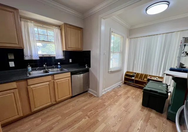 Photo 4 of Manufactured home for sale at 217 N Kelsey Ave, Evansville, IN 47711 | MLS# 202631516 | Listing updated on 2026-09-18