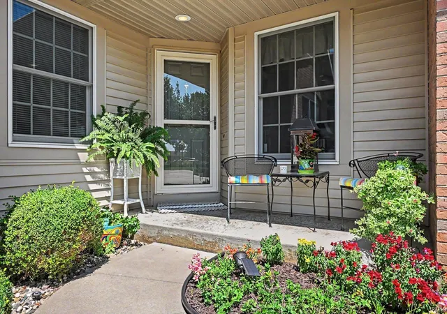 Photo 2 of Condo for sale at 1676 Edgebrooke Ct, Goshen, IN 46528 | MLS# 202631524 | Listing updated on 2026-08-04