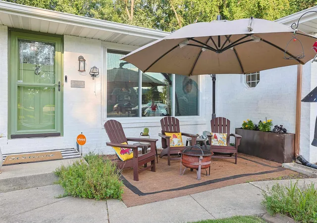 Photo 2 of Manufactured home for sale at 52190 Conestoga Ct, Granger, IN 46530 | MLS# 202631527 | Listing updated on 2026-09-15