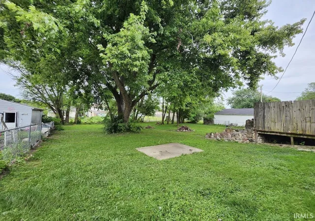 Photo 3 of Manufactured home for sale at 2214 Vine St, New Castle, IN 47362 | MLS# 202631540 | Listing updated on 2026-08-04