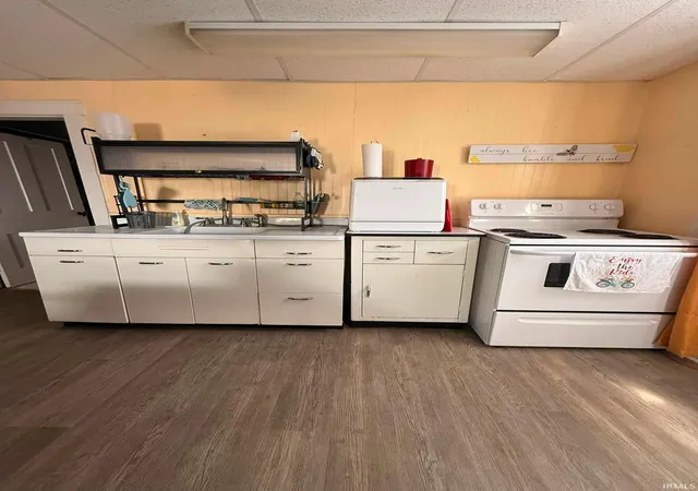 Photo 3 of Manufactured home for sale at 728 Church St, Vincennes, IN 47591 | MLS# 202631549 | Listing updated on 2026-09-14