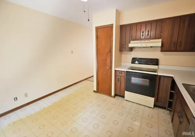 Photo 4 of Manufactured home for sale at 1163 Stonebridge Rd, Evansville, IN 47710 | MLS# 202631554 | Listing updated on 2026-09-01