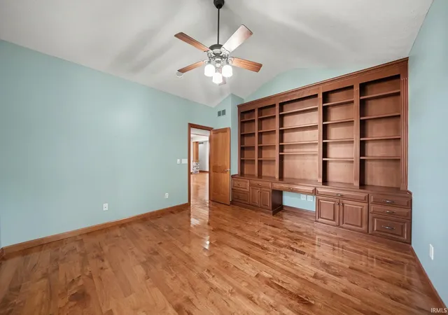 Photo 4 of Sale Pending at 30144 Copperwoods Dr, Granger, IN 46530 | MLS# 202631555 | Listing updated on 2026-10-30