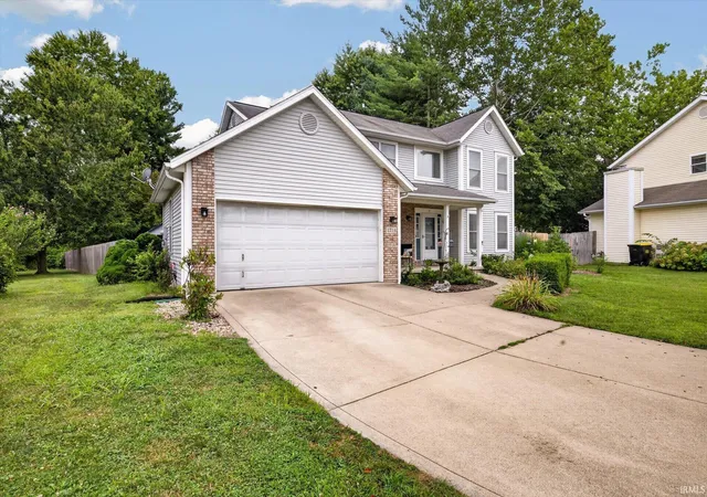 Photo 2 of Manufactured home for sale at 1214 S Donington Ct, Bloomington, IN 47401 | MLS# 202631557 | Listing updated on 2026-09-21