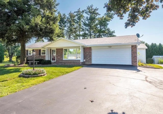Photo 2 of Manufactured home for sale at 65 S Cheryl Ave, Bloomington, IN 47403 | MLS# 202631580 | Listing updated on 2026-09-11
