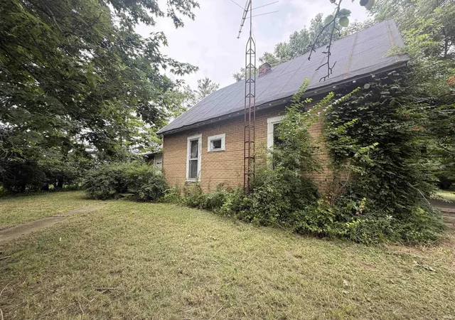 Photo 3 of Sale Pending at 4377 S 150 East, Oakford, IN 46965 | MLS# 202631582 | Listing updated on 2026-08-24