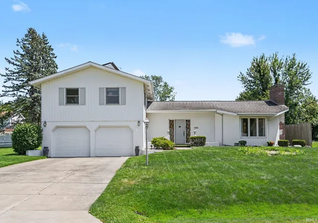 Manufactured home for sale at 52266 N Tally Ho Dr, South Bend, IN 46635 | MLS# 202631589