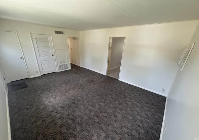 Photo 2 of Manufactured home for sale at 3 Hunter Ct, Vincennes, IN 47591 | MLS# 202631599 | Listing updated on 2026-09-22