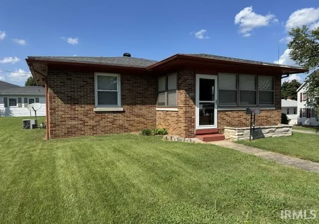 Photo 2 of Manufactured home for sale at 2607 W Delaware St, Evansville, IN 47712 | MLS# 202631603 | Listing updated on 2026-09-05