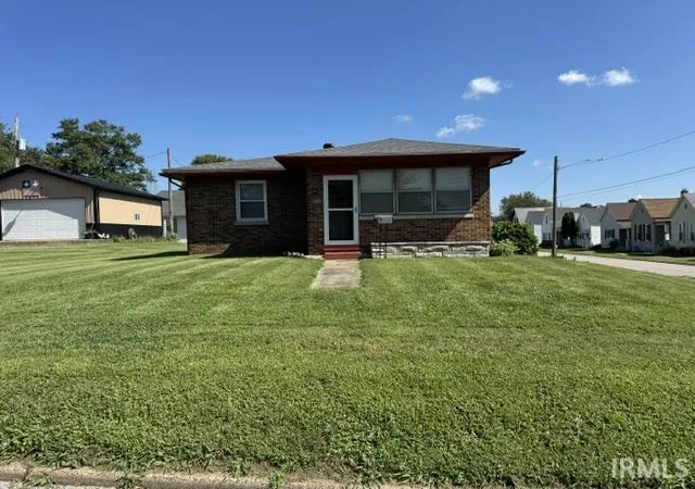 Photo 3 of Manufactured home for sale at 2607 W Delaware St, Evansville, IN 47712 | MLS# 202631603 | Listing updated on 2026-09-18