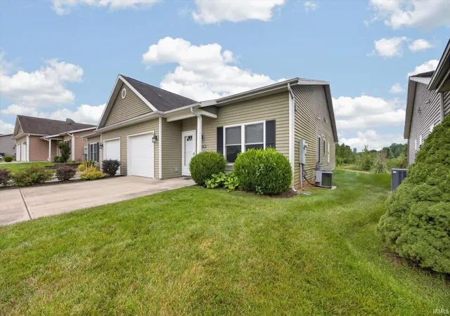 Photo 2 of Condo for sale at 5741 W Daffodil Ct, Bloomington, IN 47403 | MLS# 202631609 | Listing updated on 2026-08-26