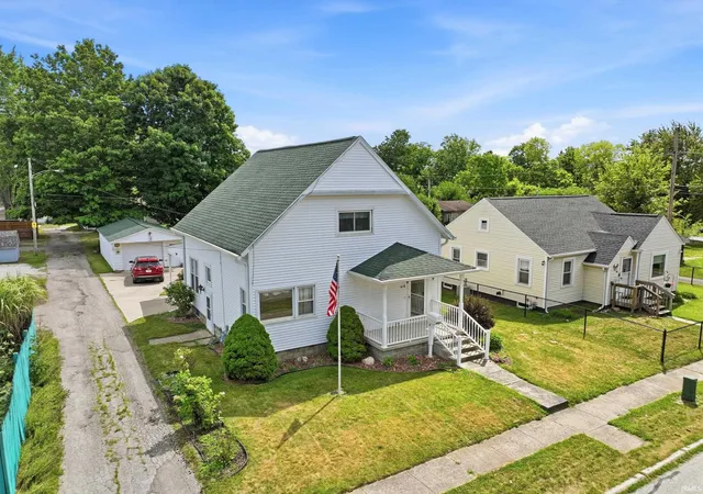 Photo 2 of Manufactured home for sale at 618 Russell St, Kendallville, IN 46755 | MLS# 202631611 | Listing updated on 2026-08-26