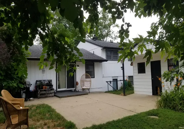 Photo 4 of Sale Pending at 2120 Arapahoe Dr, Lafayette, IN 47909 | MLS# 202631621 | Listing updated on 2026-09-12