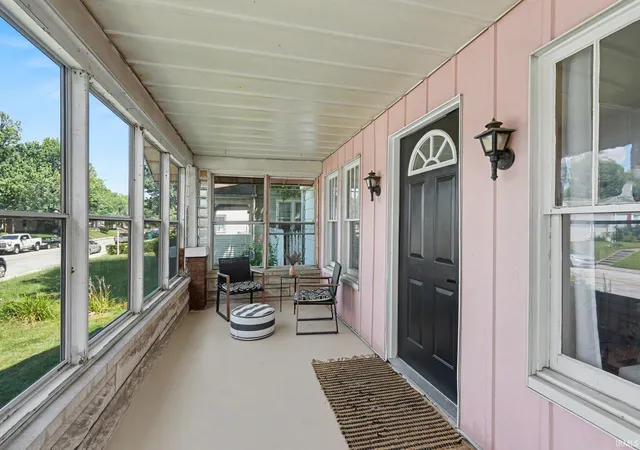 Photo 3 of Manufactured home for sale at 1007 E 3rd Street, Mishawaka, IN 46544 | MLS# 202631622 | Listing updated on 2026-08-04