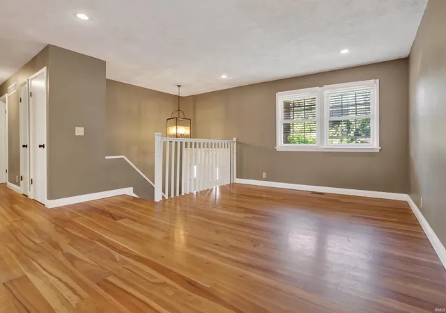 Photo 4 of Manufactured home for sale at 6210 Roger Park Ct, Evansville, IN 47715 | MLS# 202631657 | Listing updated on 2026-09-08
