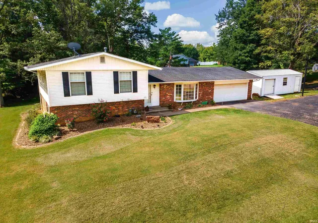 Photo 1 of Manufactured home for sale at 11911 Carol Hts Ln, Evansville, IN 47712 | MLS# 202631675 | Listing updated on 2026-09-02