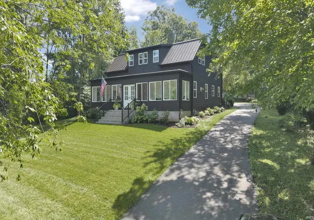 Photo 2 of Manufactured home for sale at 5200 Indiana 261, Newburgh, IN 47630 | MLS# 202631700 | Listing updated on 2026-08-26