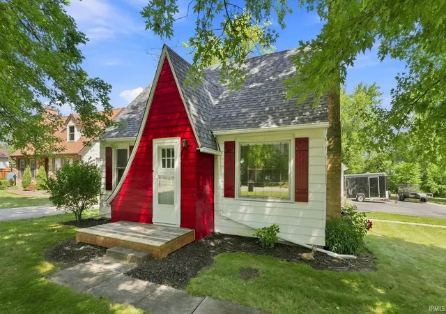 Photo 3 of Manufactured home for sale at 3228 Bass Rd, Fort Wayne, IN 46808 | MLS# 202631701 | Listing updated on 2026-08-05