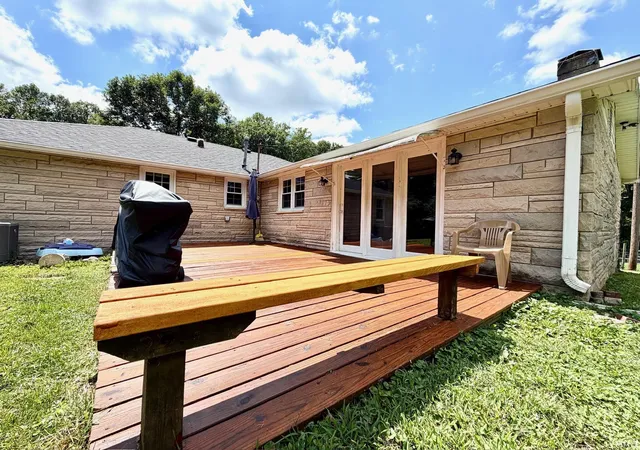 Photo 3 of Manufactured home for sale at 937 Vinegar Hl Rd, Bedford, IN 47421 | MLS# 202631708 | Listing updated on 2026-08-18