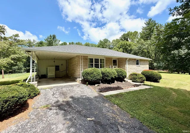 Photo 3 of Manufactured home for sale at 937 Vinegar Hl Rd, Bedford, IN 47421 | MLS# 202631708 | Listing updated on 2026-08-18