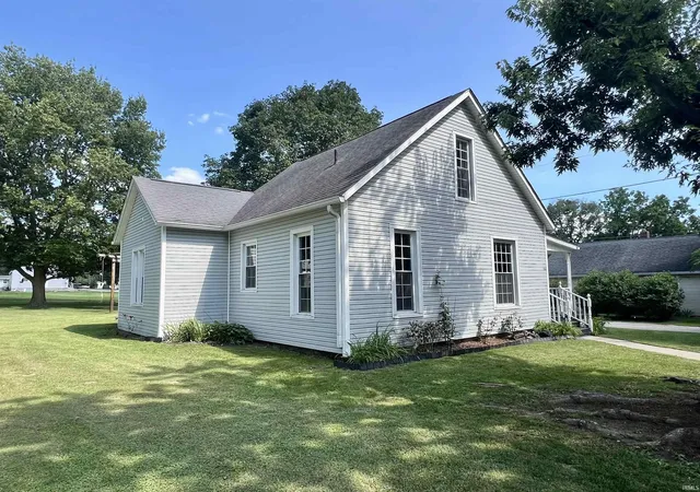 Photo 2 of Manufactured home for sale at 1126 20th Street, Logansport, IN 46947 | MLS# 202631738 | Listing updated on 2026-08-24