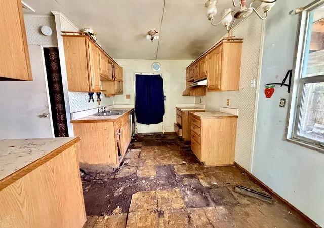 Photo 3 of Manufactured home for sale at 3112 Tremont Rd, Evansville, IN 47710 | MLS# 202631750 | Listing updated on 2026-09-12