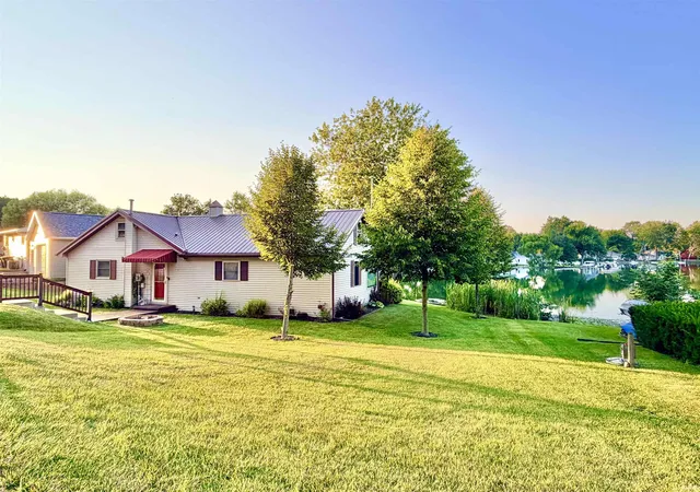 Manufactured home for sale at 7135 S 1190 East, Hudson, IN 46747 | MLS# 202631775