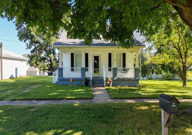Photo 2 of Manufactured home for sale at 122 E High St, Chrisney, IN 47611 | MLS# 202631784 | Listing updated on 2026-09-01