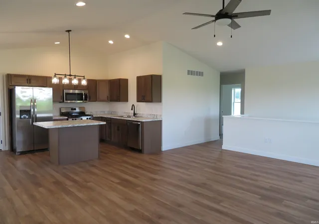 Photo 3 of Manufactured home for sale at 18527 Nankeen Ct, New Paris, IN 46553 | MLS# 202631795 | Listing updated on 2026-08-05