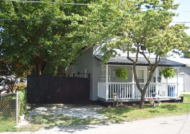 Photo 1 of Manufactured home for sale at 2013 30th Street, Bedford, IN 47421 | MLS# 202631803 | Listing updated on 2026-08-05