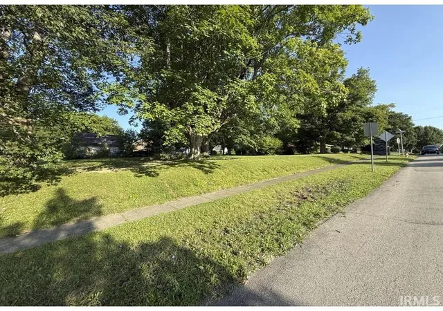 Photo 2 of Land for sale at 716 S Jefferson St, Hartford City, IN 47348 | MLS# 202631804 | Listing updated on 2026-08-05