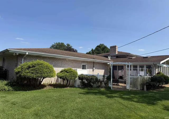 Photo 4 of Manufactured home for sale at 56727 Meadowood Dr, Elkhart, IN 46516 | MLS# 202631811 | Listing updated on 2026-09-17