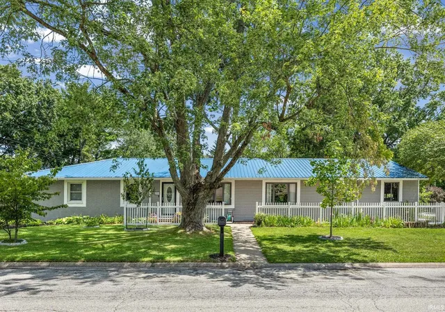 Photo 1 of Manufactured home for sale at 2000 Carlisle Dr, West Lafayette, IN 47906 | MLS# 202631817 | Listing updated on 2026-09-15