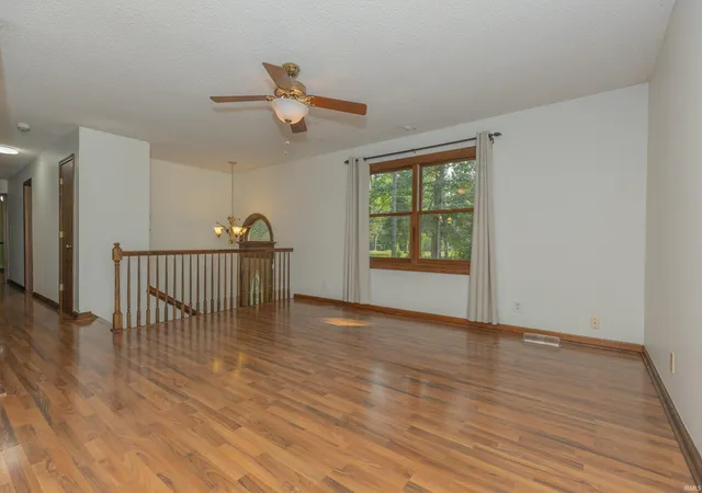 Photo 4 of Manufactured home for sale at 10140 Browning Rd, Evansville, IN 47725 | MLS# 202631820 | Listing updated on 2026-09-15