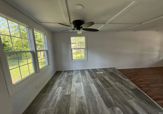 Photo 3 of Manufactured home for sale at 466 E Maple St, Berne, IN 46711 | MLS# 202631826 | Listing updated on 2026-10-22