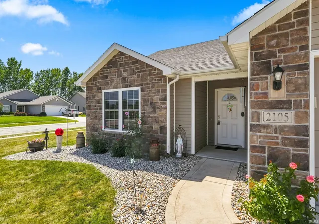 Photo 3 of Sale Pending at 2105 Cedar Ridge Cvs, Fort Wayne, IN 46818 | MLS# 202631837 | Listing updated on 2026-08-20
