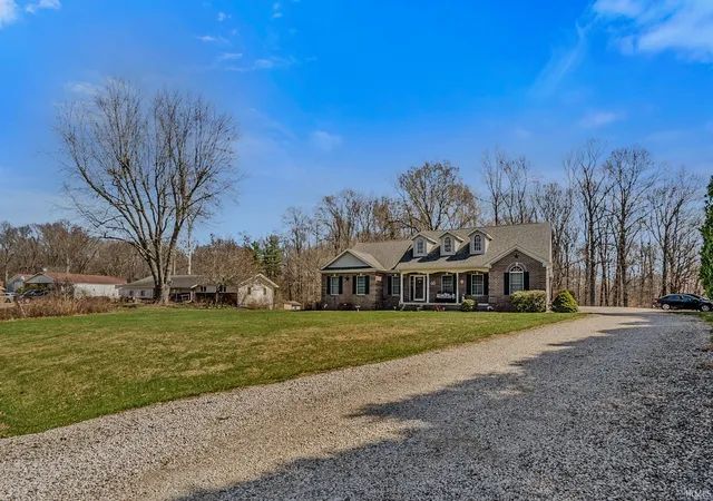 Photo 3 of Manufactured home for sale at 6440 E State Rd 45, Bloomington, IN 47408 | MLS# 202631848 | Listing updated on 2026-09-17