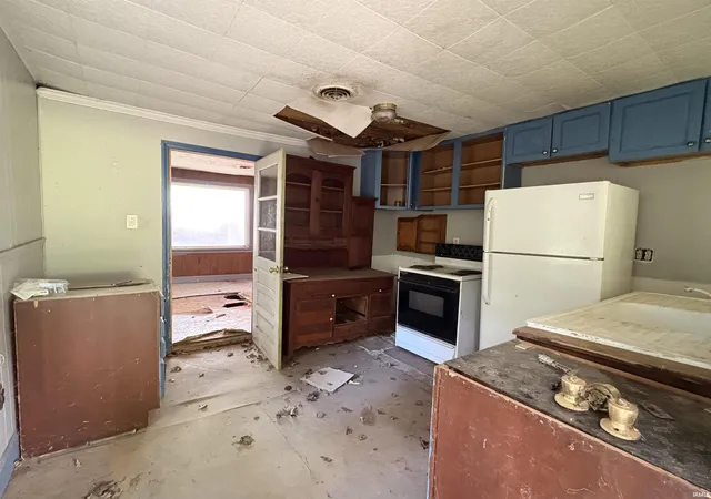 Photo 4 of Manufactured home for sale at 83 Park Ave, Tell City, IN 47586 | MLS# 202631849 | Listing updated on 2026-08-06
