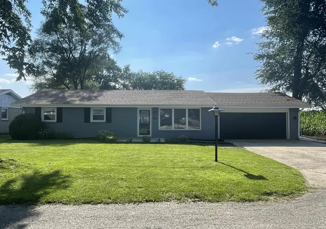 Photo 2 of Sale Pending at 6717 N Apple Ln, Muncie, IN 47303 | MLS# 202631854 | Listing updated on 2026-09-04