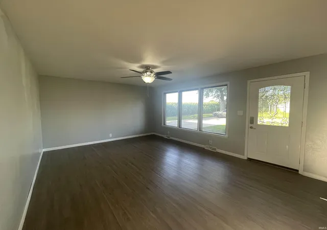 Photo 5 of Sale Pending at 6717 N Apple Ln, Muncie, IN 47303 | MLS# 202631854 | Listing updated on 2026-09-04