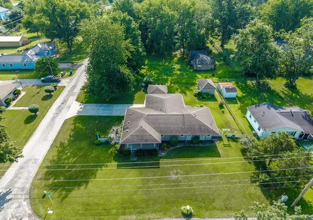 Photo 3 of Manufactured home for sale at 56314 County Rd 1, Elkhart, IN 46516 | MLS# 202631861 | Listing updated on 2026-08-06