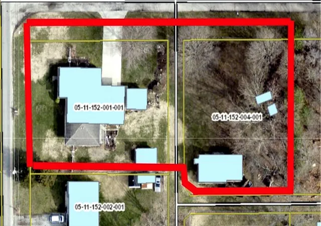 Photo 3 of Manufactured home for sale at 56314 County Rd 1, Elkhart, IN 46516 | MLS# 202631861 | Listing updated on 2026-08-06