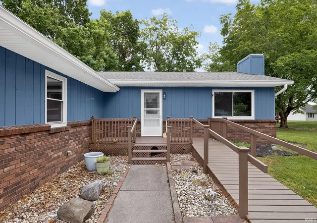 Photo 3 of Manufactured home for sale at 606 Claudia Ln, Middlebury, IN 46540 | MLS# 202631867 | Listing updated on 2026-09-02