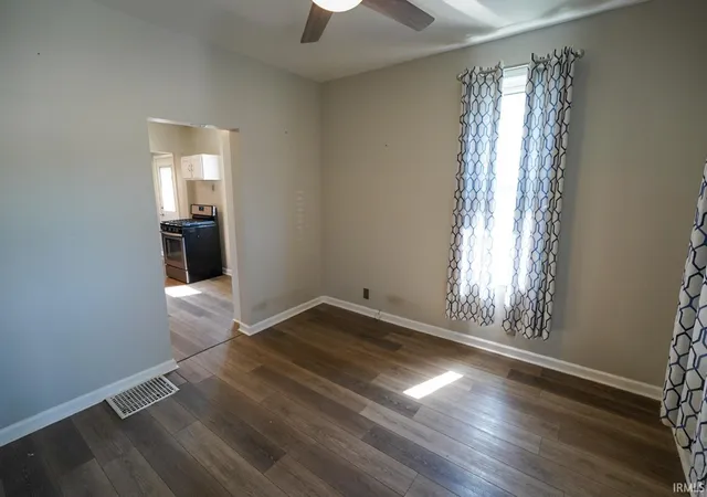 Photo 4 of Sale Pending at 9274 E State Rd 168, Oakland City, IN 47660 | MLS# 202631876 | Listing updated on 2026-09-13