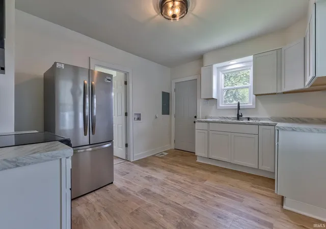 Photo 2 of Manufactured home for sale at 1632 E Illinois St, Evansville, IN 47711 | MLS# 202631886 | Listing updated on 2026-08-27