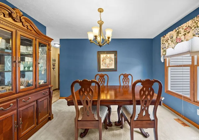 Photo 3 of Manufactured home for sale at 3823 Pershing Dr, Lafayette, IN 47905 | MLS# 202631890 | Listing updated on 2026-09-01